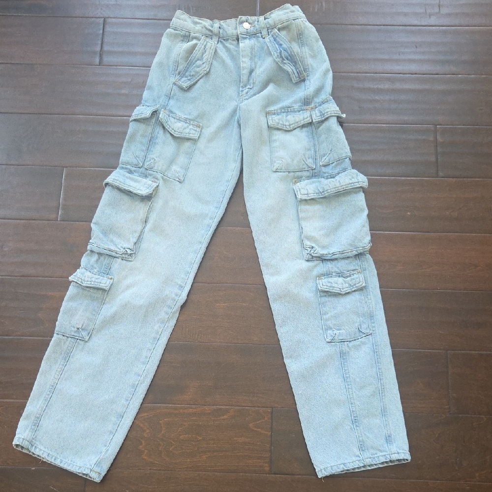 Zara Light Wash Cargo Jeans
